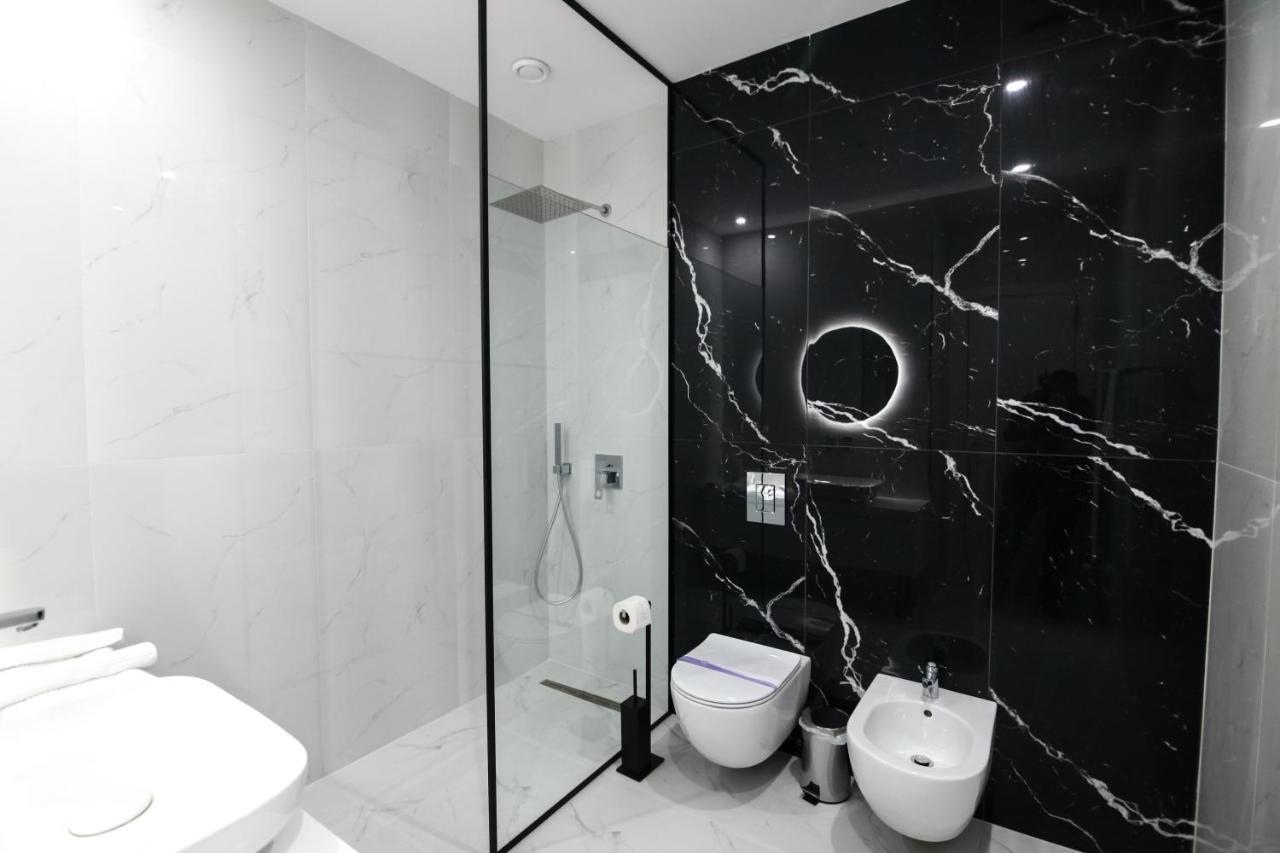 N Hotel By Noshi Rinas Luaran gambar