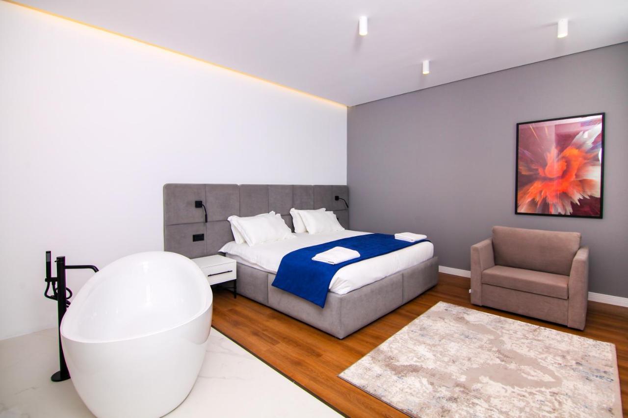 N Hotel By Noshi Rinas Luaran gambar