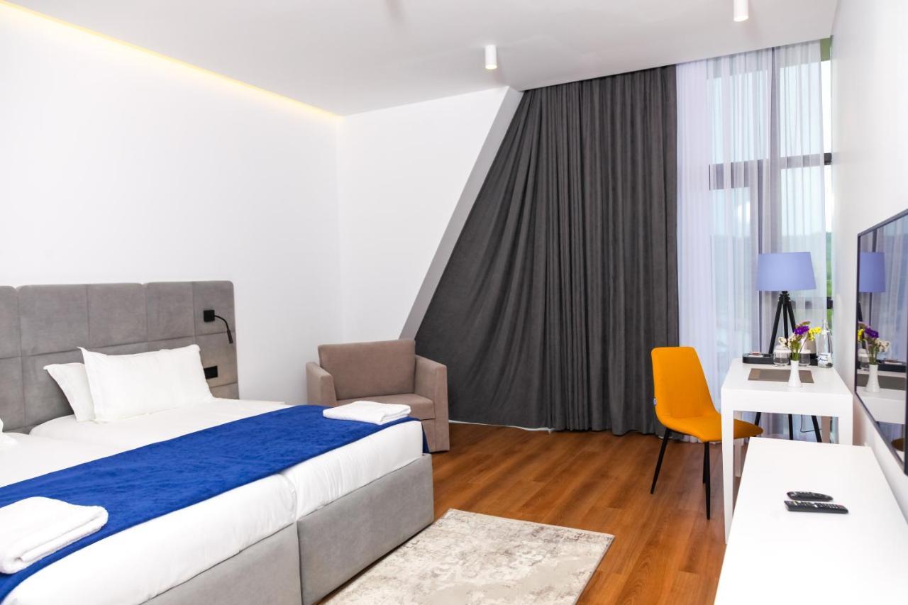 N Hotel By Noshi Rinas Luaran gambar