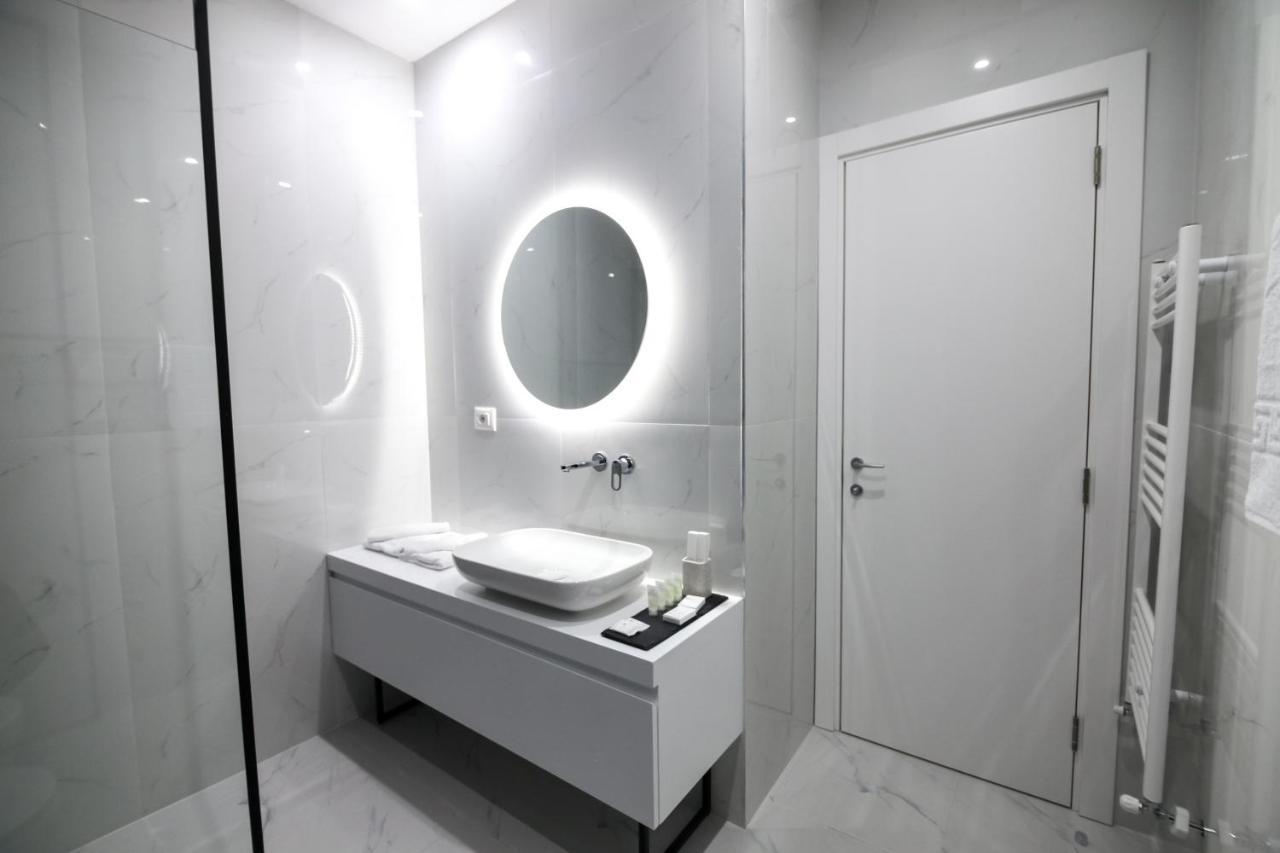 N Hotel By Noshi Rinas Luaran gambar